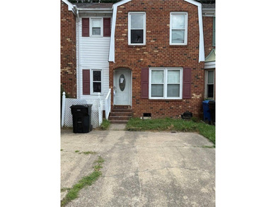 INVESTORS! 3 BEDROOM, 2.5 BATH TOWNHOUSE IN QUIET COMMUNITY on Kempsville Greens Municipal Golf Course in Virginia - for sale on GolfHomes.com, golf home, golf lot