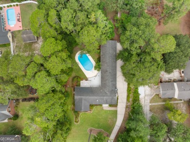 FORE!!! Forest Heights Country Club Classic 3BR/3BA - 2474 sq ft on Forest Heights Country Club in Georgia - for sale on GolfHomes.com, golf home, golf lot