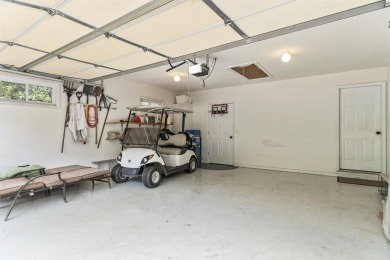 Darling and move-in ready, this updated 3-bed, 2-bath home is on Balboa Golf Course in Arkansas - for sale on GolfHomes.com, golf home, golf lot