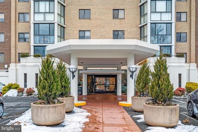 Come see this GORGEOUS 1 Bedroom 1 Bathroom in Leisure World ! on Leisure World Golf Club in Maryland - for sale on GolfHomes.com, golf home, golf lot