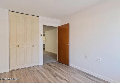 Charming 2-bed, 1-bath home in the desirable ''Home of the Seven on Greenbriar Woodlands in New Jersey - for sale on GolfHomes.com, golf home, golf lot