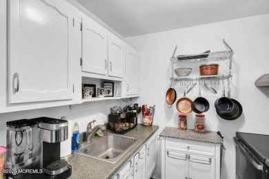 Charming 2-bed, 1-bath home in the desirable ''Home of the Seven on Greenbriar Woodlands in New Jersey - for sale on GolfHomes.com, golf home, golf lot