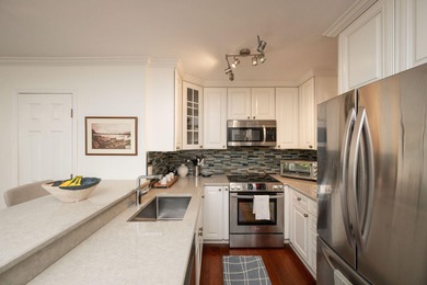 3BR/2.5BA 2-story townhouse with its own private pool and on Key West Golf Club in Florida - for sale on GolfHomes.com, golf home, golf lot