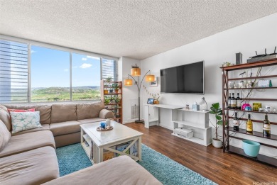 STUNNING 1 BED, 1 BA, 1 PKG w/ in-unit W/D and Central A/C!!! on Honolulu Country Club in Hawaii - for sale on GolfHomes.com, golf home, golf lot