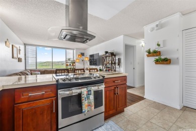 STUNNING 1 BED, 1 BA, 1 PKG w/ in-unit W/D and Central A/C!!! on Honolulu Country Club in Hawaii - for sale on GolfHomes.com, golf home, golf lot
