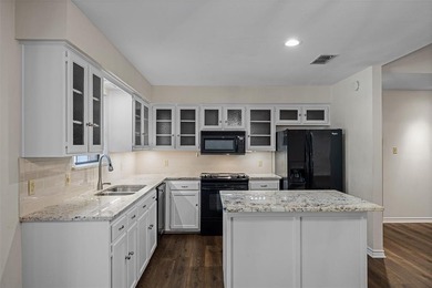 Fantastic curb appeal on this 3BD-2BA brick home in Holly Lake on Holly Lake Ranch Golf Club in Texas - for sale on GolfHomes.com, golf home, golf lot