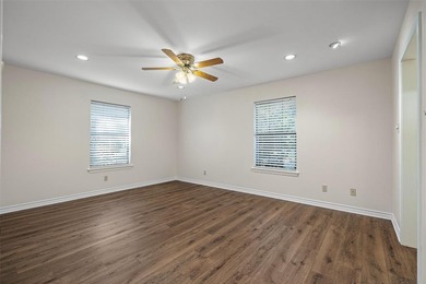 Fantastic curb appeal on this 3BD-2BA brick home in Holly Lake on Holly Lake Ranch Golf Club in Texas - for sale on GolfHomes.com, golf home, golf lot