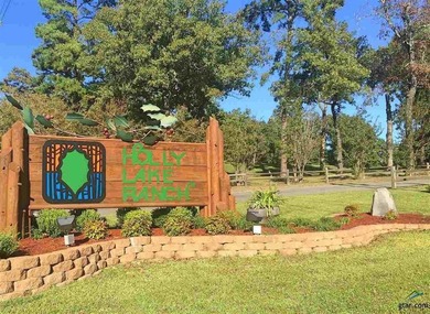 Fantastic curb appeal on this 3BD-2BA brick home in Holly Lake on Holly Lake Ranch Golf Club in Texas - for sale on GolfHomes.com, golf home, golf lot