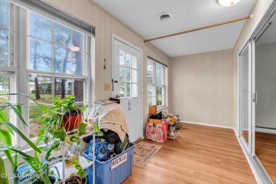 Move in condition and freshly painted home located in the most on Leisure Village West Assoc. in New Jersey - for sale on GolfHomes.com, golf home, golf lot