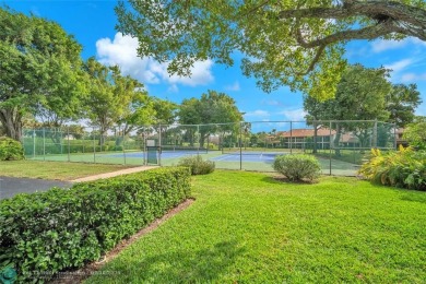 DON'T MISS OUT ON THIS  BRIGHT AND AIRY BOCA POINTE GEM. THIS 2 on Boca Pointe Country Club in Florida - for sale on GolfHomes.com, golf home, golf lot