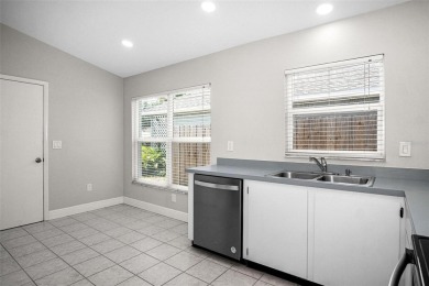 Under contract-accepting backup offers. One or more photo(s) has on Summerfield Crossing Golf Club in Florida - for sale on GolfHomes.com, golf home, golf lot
