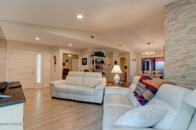 Beautifully Updated exquisite 3 Bedroom, 2 Bath Golf Villas End on Spruce Creek Golf Club in Florida - for sale on GolfHomes.com, golf home, golf lot