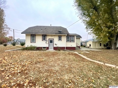 Hope R Benne, C: , hopebennerealtor,   - This recently updated on Oakland Golf Club in Nebraska - for sale on GolfHomes.com, golf home, golf lot