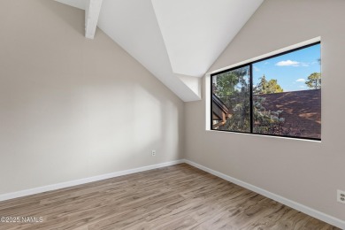 Welcome to your beautifully updated 3 bed, 3 bath townhome with on Continental Country Club in Arizona - for sale on GolfHomes.com, golf home, golf lot