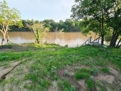 Waterfront RV Pad with Utilities  Amenities - Prime Location! on Horseshoe Bend Country Club in Texas - for sale on GolfHomes.com, golf home, golf lot
