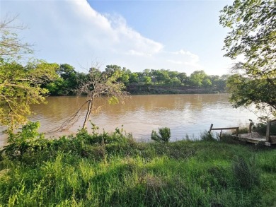 Waterfront RV Pad with Utilities  Amenities - Prime Location! on Horseshoe Bend Country Club in Texas - for sale on GolfHomes.com, golf home, golf lot