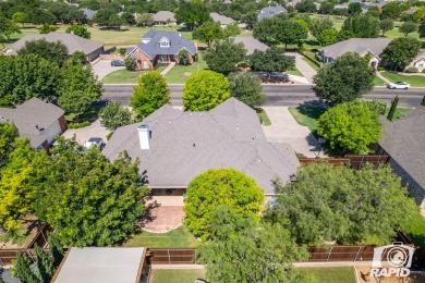 So you have been waiting for *the one*? Well, wait no longer on Bentwood Country Club in Texas - for sale on GolfHomes.com, golf home, golf lot