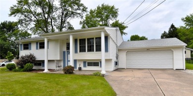 This charming bi-level home offers 3 bedrooms and 2 full baths on Gleneagles Golf Club in Ohio - for sale on GolfHomes.com, golf home, golf lot