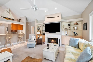 Welcome to this well-maintained 4-bedroom, 3.5-bathroom home in on Mariner Sands Country Club in Florida - for sale on GolfHomes.com, golf home, golf lot