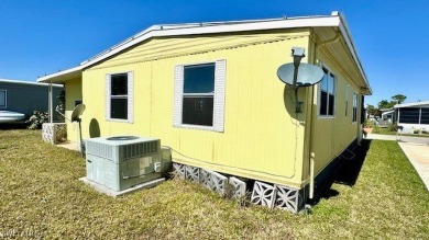 PRICE IMPROVEMENT:  Home includes a *Share* with value of $55k on Riverbend Golf and Country Club in Florida - for sale on GolfHomes.com, golf home, golf lot