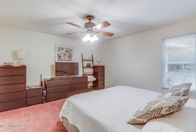 MOTIVATED SELLERS:  (** This house comes with an option for a on Diamondhead Country Club in Mississippi - for sale on GolfHomes.com, golf home, golf lot