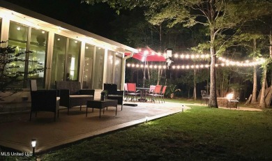 MOTIVATED SELLERS:  (** This house comes with an option for a on Diamondhead Country Club in Mississippi - for sale on GolfHomes.com, golf home, golf lot