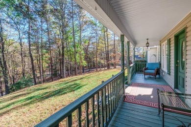 This 3BR/2.5BA traditional style home is 2,735 sq. ft. in the on White Path Golf Club in Georgia - for sale on GolfHomes.com, golf home, golf lot