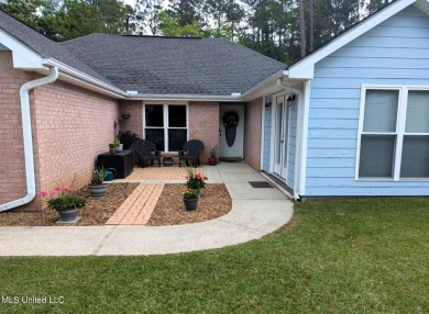 MOTIVATED SELLERS:  (** This house comes with an option for a on Diamondhead Country Club in Mississippi - for sale on GolfHomes.com, golf home, golf lot