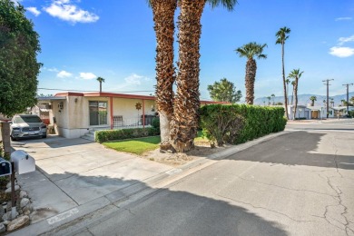 This well-maintained 2-bedroom 2 bath home sits on a long corner on The Club At Shenandoah Springs in California - for sale on GolfHomes.com, golf home, golf lot