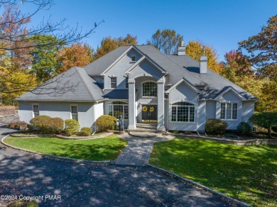 Magnificent 4043 sq ft colonial on the Village Greens & just a on Split Rock Resort and Country Club in Pennsylvania - for sale on GolfHomes.com, golf home, golf lot