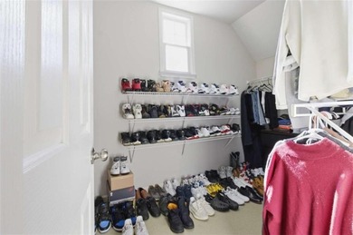 This gorgerous estate home is located in the highly sought-after on Chapel Hills Golf and Country Club in Georgia - for sale on GolfHomes.com, golf home, golf lot