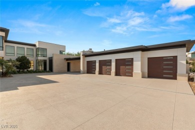 Completed in 2024, this all-new custom estate in The Summit sits on Siena Golf Club in Nevada - for sale on GolfHomes.com, golf home, golf lot