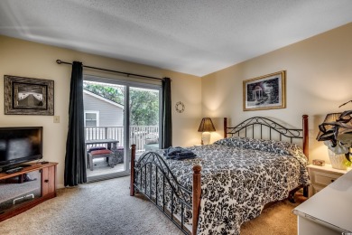 Location, Location, Location!!  Well maintained 3 bedroom , 2 on Beachwood Golf Club in South Carolina - for sale on GolfHomes.com, golf home, golf lot