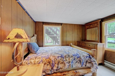 ESCAPE TO THE POCONO MOUNTAINS AND DISCOVER THIS CHARMING RUSTIC on Lords Valley Country Club, Inc in Pennsylvania - for sale on GolfHomes.com, golf home, golf lot