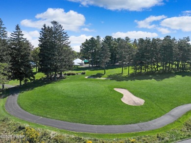 ESCAPE TO THE POCONO MOUNTAINS AND DISCOVER THIS CHARMING RUSTIC on Lords Valley Country Club, Inc in Pennsylvania - for sale on GolfHomes.com, golf home, golf lot