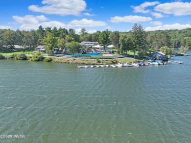 ESCAPE TO THE POCONO MOUNTAINS AND DISCOVER THIS CHARMING RUSTIC on Lords Valley Country Club, Inc in Pennsylvania - for sale on GolfHomes.com, golf home, golf lot