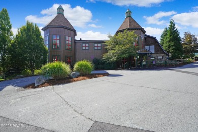 ESCAPE TO THE POCONO MOUNTAINS AND DISCOVER THIS CHARMING RUSTIC on Lords Valley Country Club, Inc in Pennsylvania - for sale on GolfHomes.com, golf home, golf lot