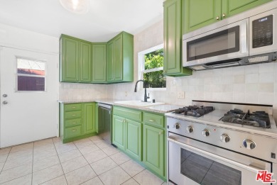 Delightful Venice duplex in a quiet and convenient East of on Penmar Golf Course in California - for sale on GolfHomes.com, golf home, golf lot