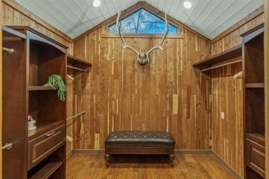 This beautifully updated home is located in the desirable on Highlands Falls Country Club in North Carolina - for sale on GolfHomes.com, golf home, golf lot