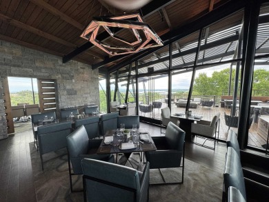 Stylish Hill Country contemporary home backing up to the #1 tee on Apple Rock Golf Course - Horseshoe Bay in Texas - for sale on GolfHomes.com, golf home, golf lot