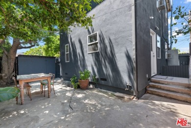 Delightful Venice duplex in a quiet and convenient East of on Penmar Golf Course in California - for sale on GolfHomes.com, golf home, golf lot