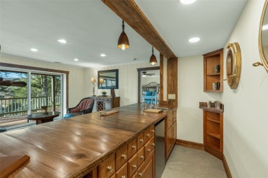 This beautifully updated home is located in the desirable on Highlands Falls Country Club in North Carolina - for sale on GolfHomes.com, golf home, golf lot
