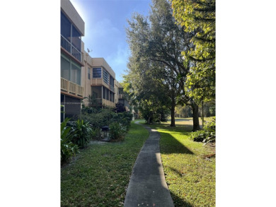 This 2 bedroom, 2 bath condo is perfectly situated on the first on Colony West Country Club in Florida - for sale on GolfHomes.com, golf home, golf lot