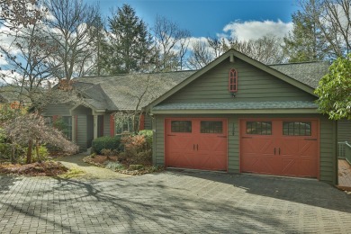 This beautifully updated home is located in the desirable on Highlands Falls Country Club in North Carolina - for sale on GolfHomes.com, golf home, golf lot