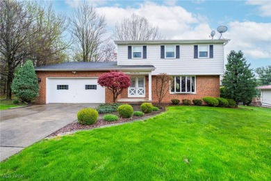 Private 3-Bedroom Home on a Wooded Lot Near Mill Creek Park

 on Metro Parks Par-3 Golf Course in Ohio - for sale on GolfHomes.com, golf home, golf lot