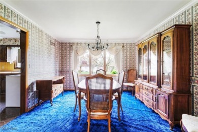 Private 3-Bedroom Home on a Wooded Lot Near Mill Creek Park

 on Metro Parks Par-3 Golf Course in Ohio - for sale on GolfHomes.com, golf home, golf lot