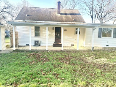 Very nice home with a HUGE living room addition with gas on Cascades Golf Course in Michigan - for sale on GolfHomes.com, golf home, golf lot