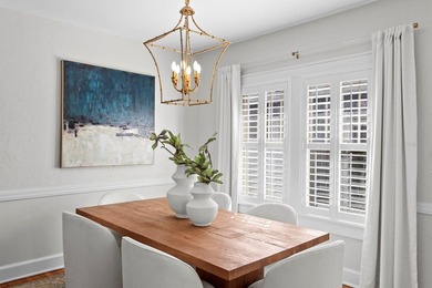 Under contract-accepting backup offers. Welcome to this charming on Palma Ceia Golf and Country Club in Florida - for sale on GolfHomes.com, golf home, golf lot