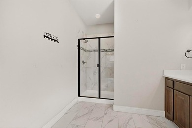 Welcome to this beautifully designed 4-bedroom, 3.5-bath, 3,675 on Southern Oaks Golf Club in Texas - for sale on GolfHomes.com, golf home, golf lot