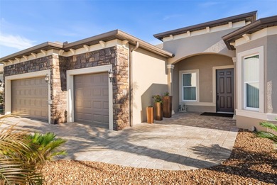 Live in one of Ocala's premier 55+ communities, Del Webb Stone on Stone Creek Golf Club in Florida - for sale on GolfHomes.com, golf home, golf lot